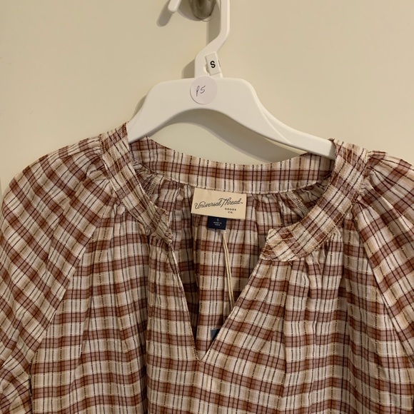 Womens blouse - Picture 2 of 4